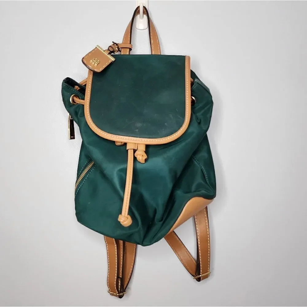 Tommy Hilfiger Julia Designer Green Nylon Small Drawstring Backpack Purse